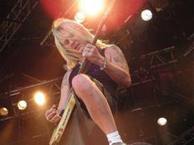 Alice In Chains back in the studio